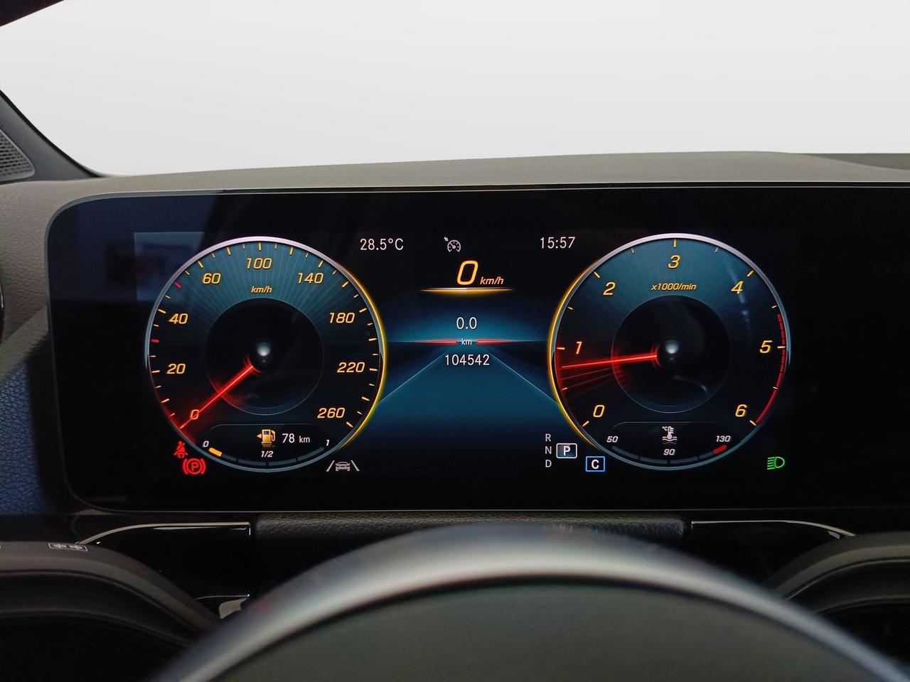 Mercedes-Benz GLA-H247 2020 - GLA 180 d Premium auto