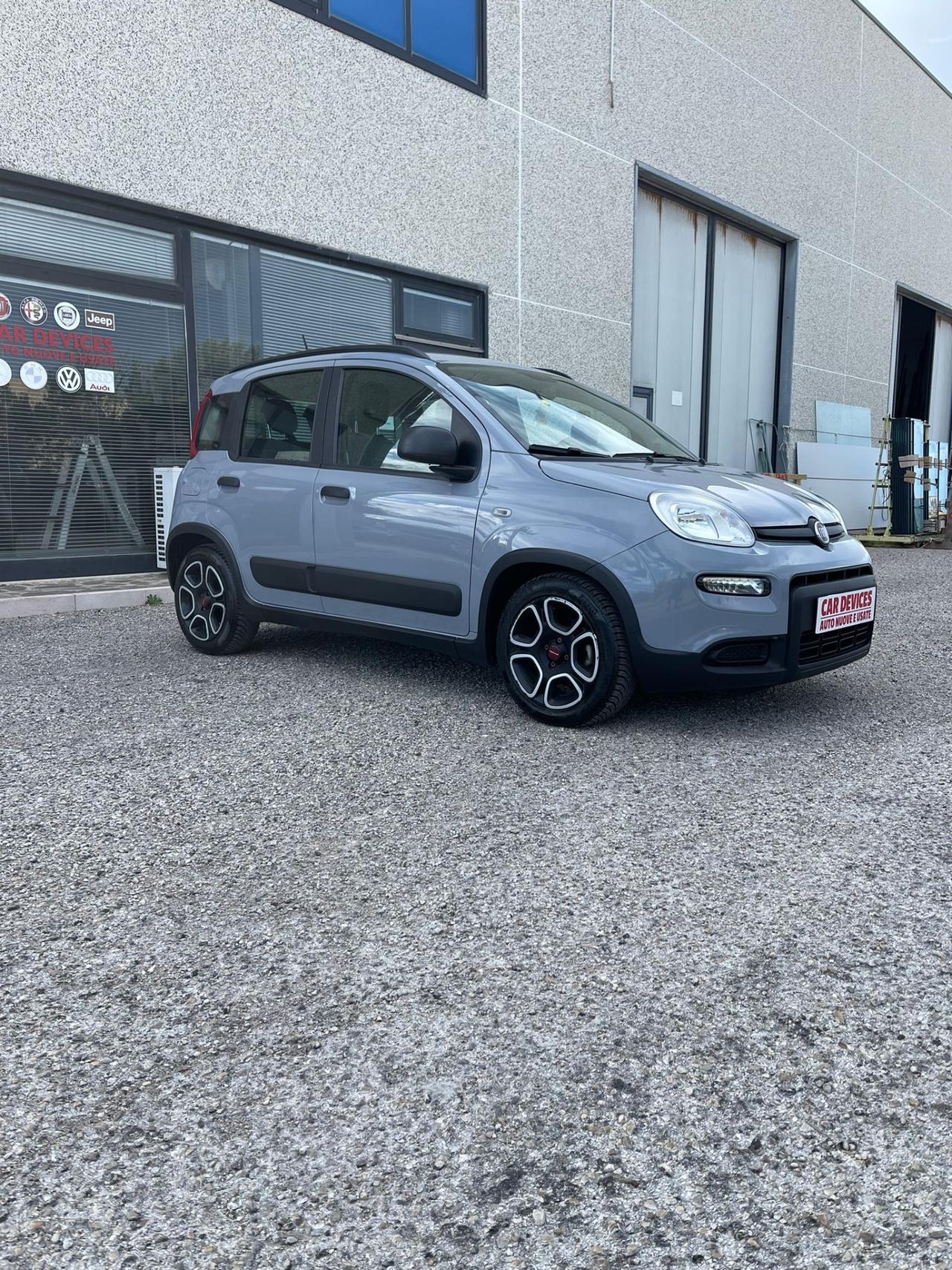 FIAT NEW PANDA - HYBRIDA- NEOPATENTATI- GARANZIA