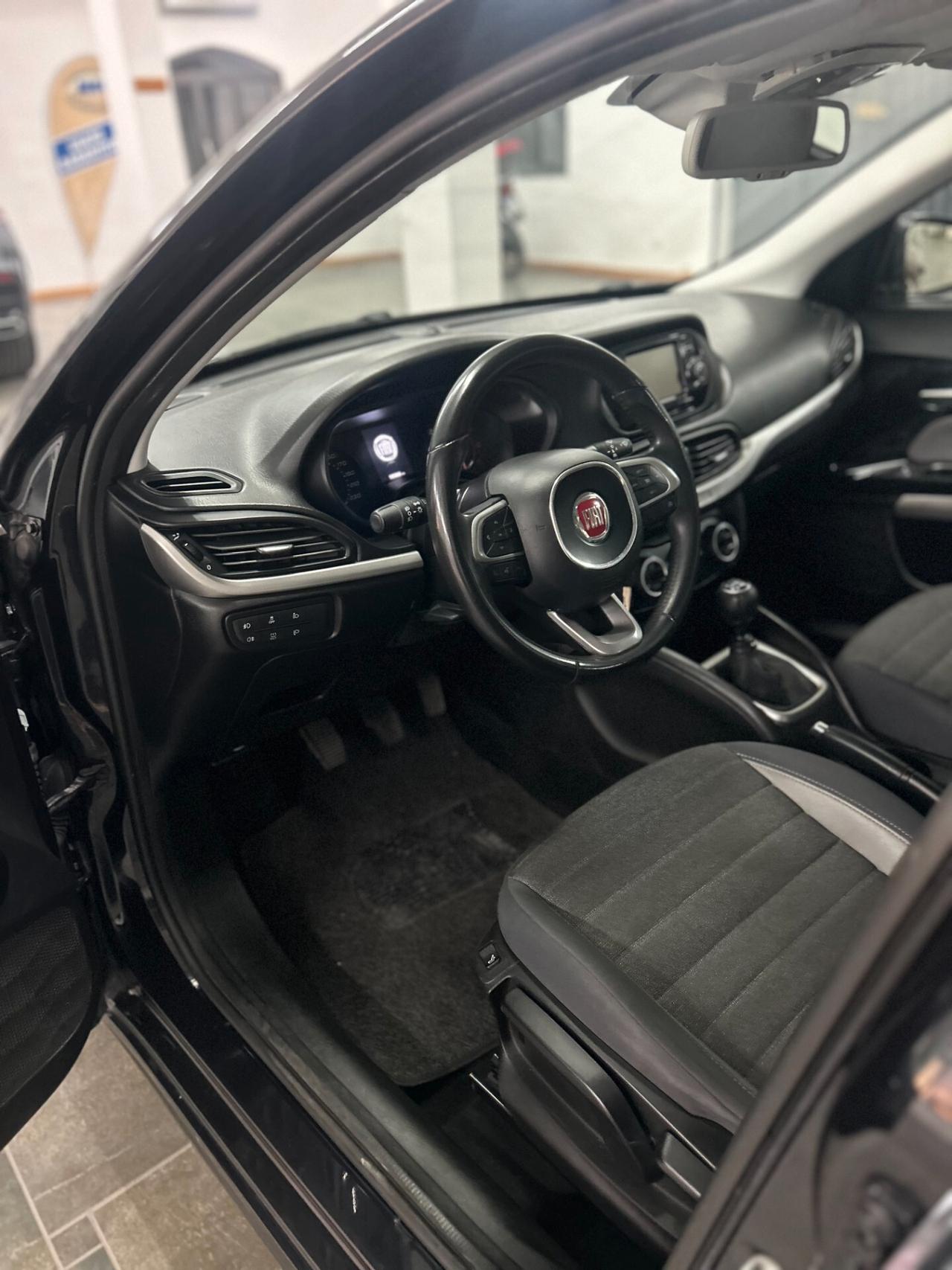 Fiat Tipo 1.6 Multijet 120 cv Lounge - 2017