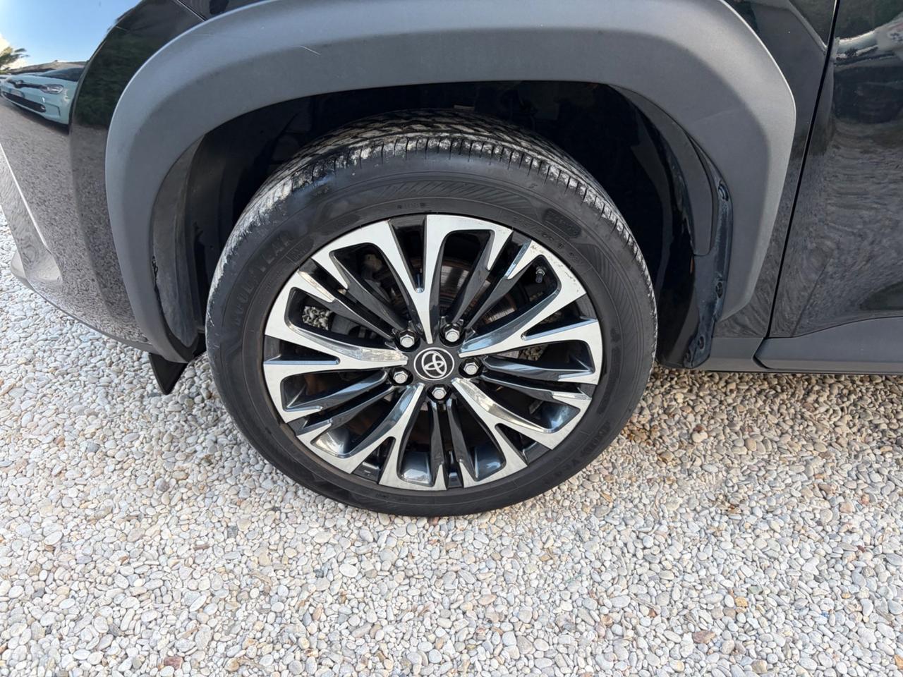 Toyota Yaris Cross 1.5 HYBRID 5P E-CVT PREMIERE (85 KW)