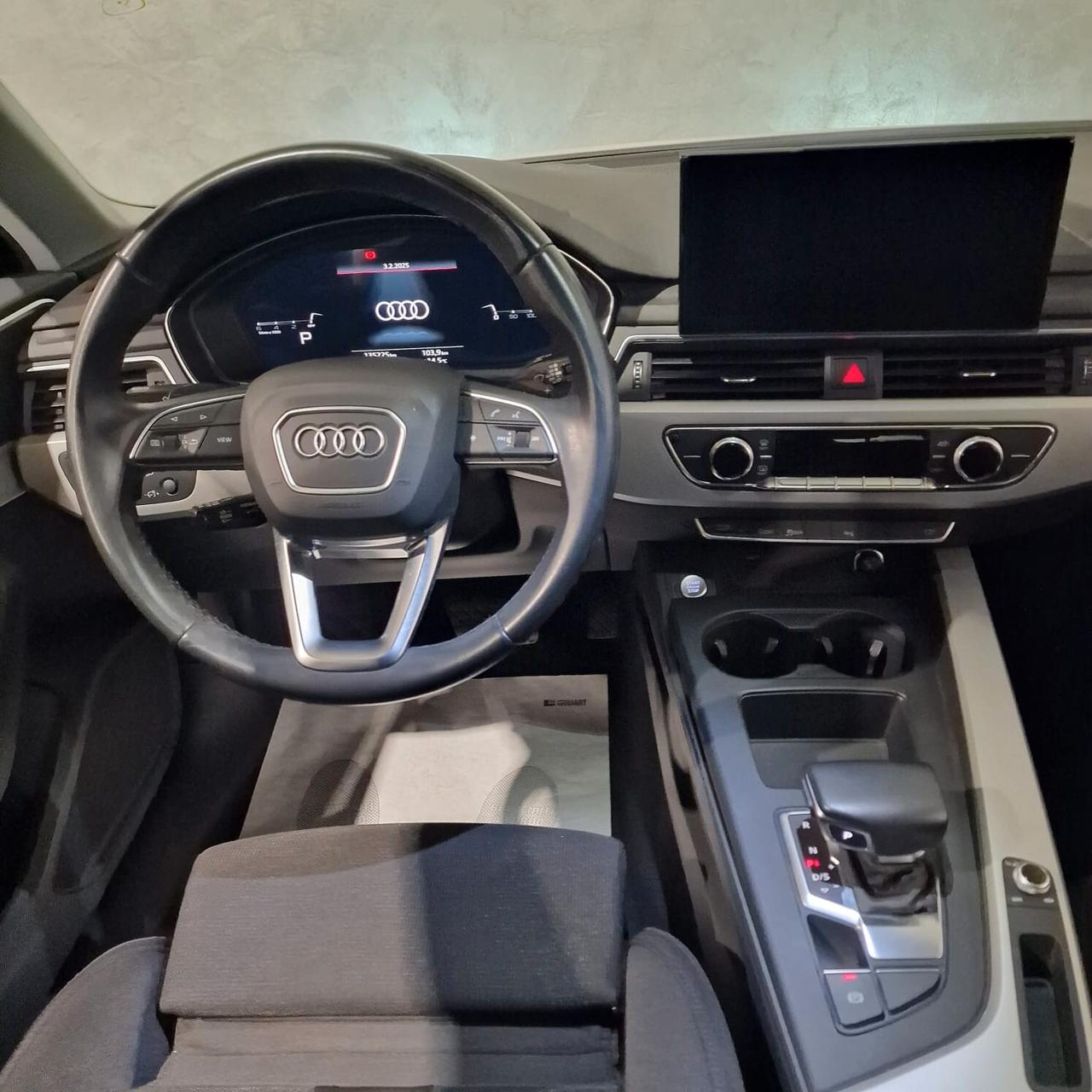 Audi A4 Avant 40 TDI S tronic S line edition