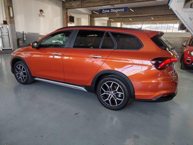 FIAT Tipo 1.6 Mjt S&S SW Cross