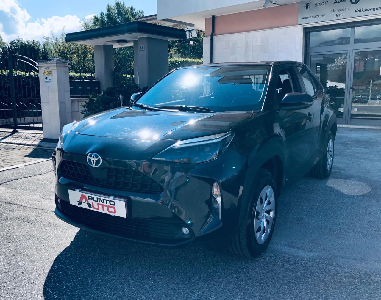 Toyota Yaris Cross 1.5 Hybrid 5p. E-CVT Business