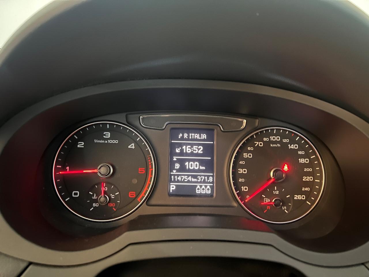Audi Q3 2.0 TDI 150 CV S tronic Business