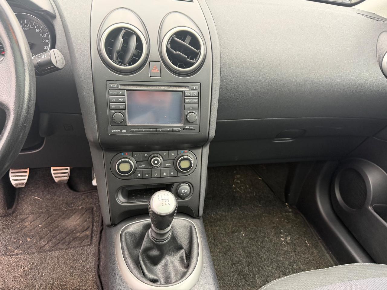 Nissan Qashqai 2.0 dCi DPF Tekna