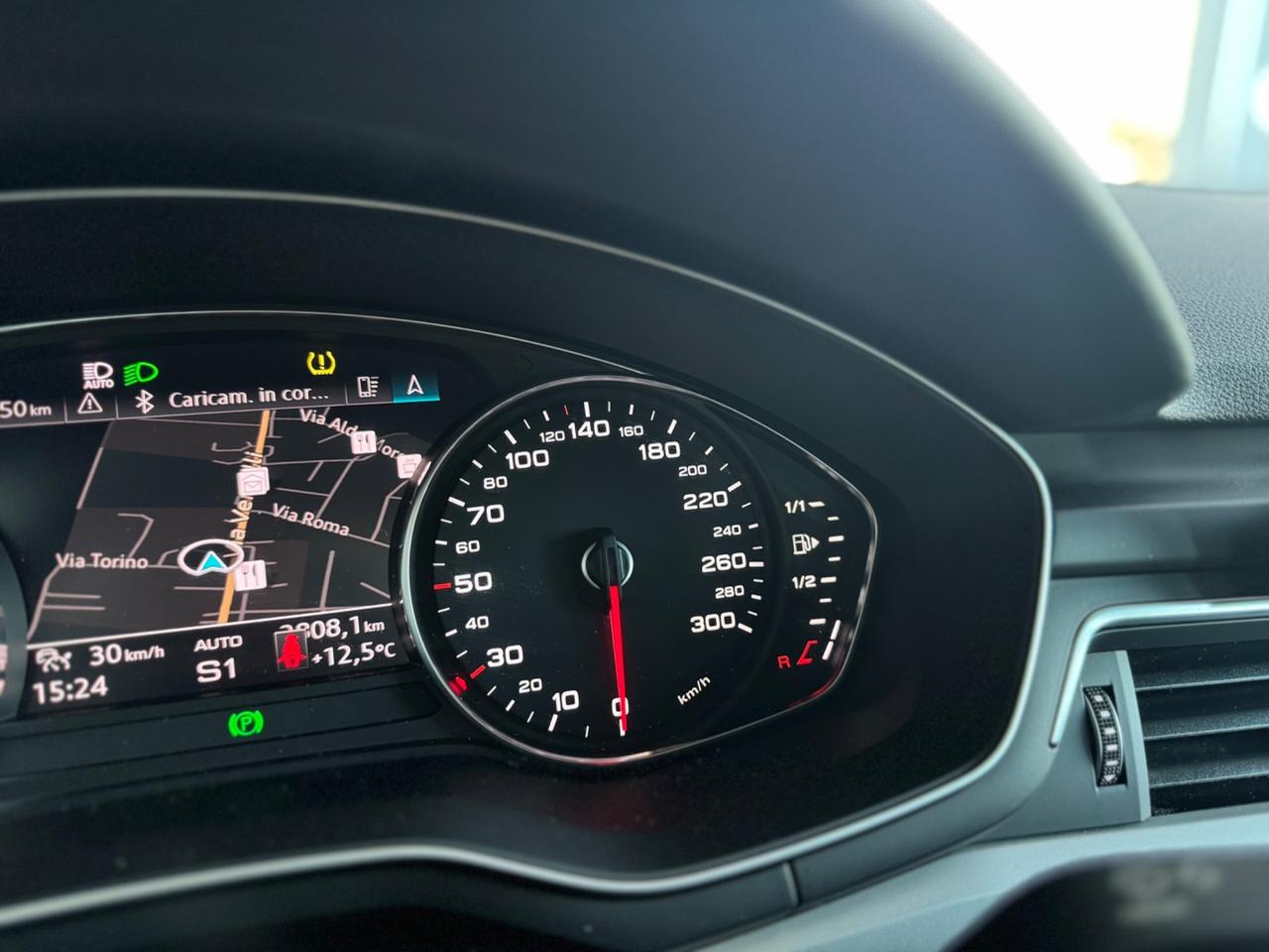 Audi A4 35 TDI/163 CV S tronic line edition