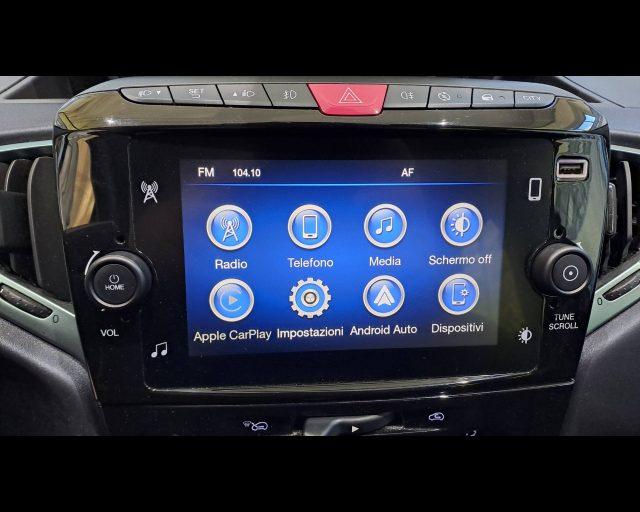 LANCIA Ypsilon 1.0 hybrid Gold Plus