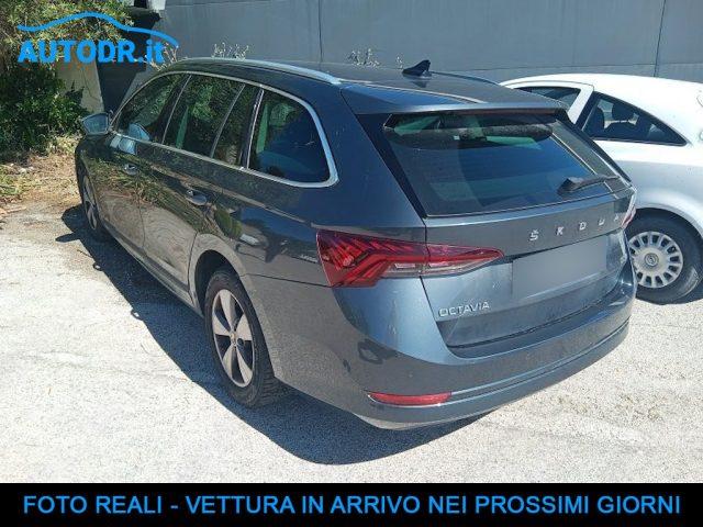 SKODA Octavia Wagon 1.5 G-TEC DSG Executive LED, Navi, Vetri osc