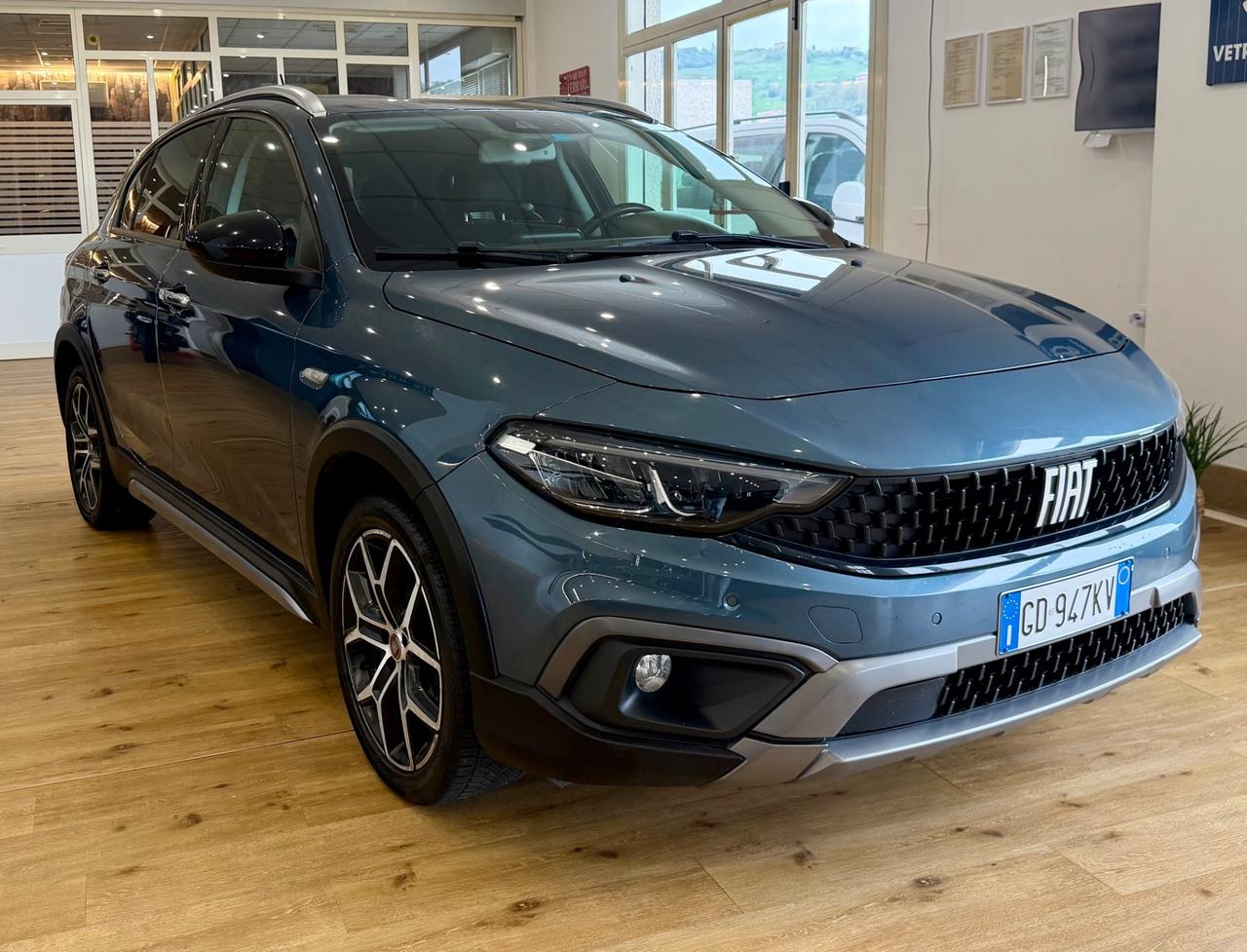 Fiat Tipo 1.0 5 porte Cross ll