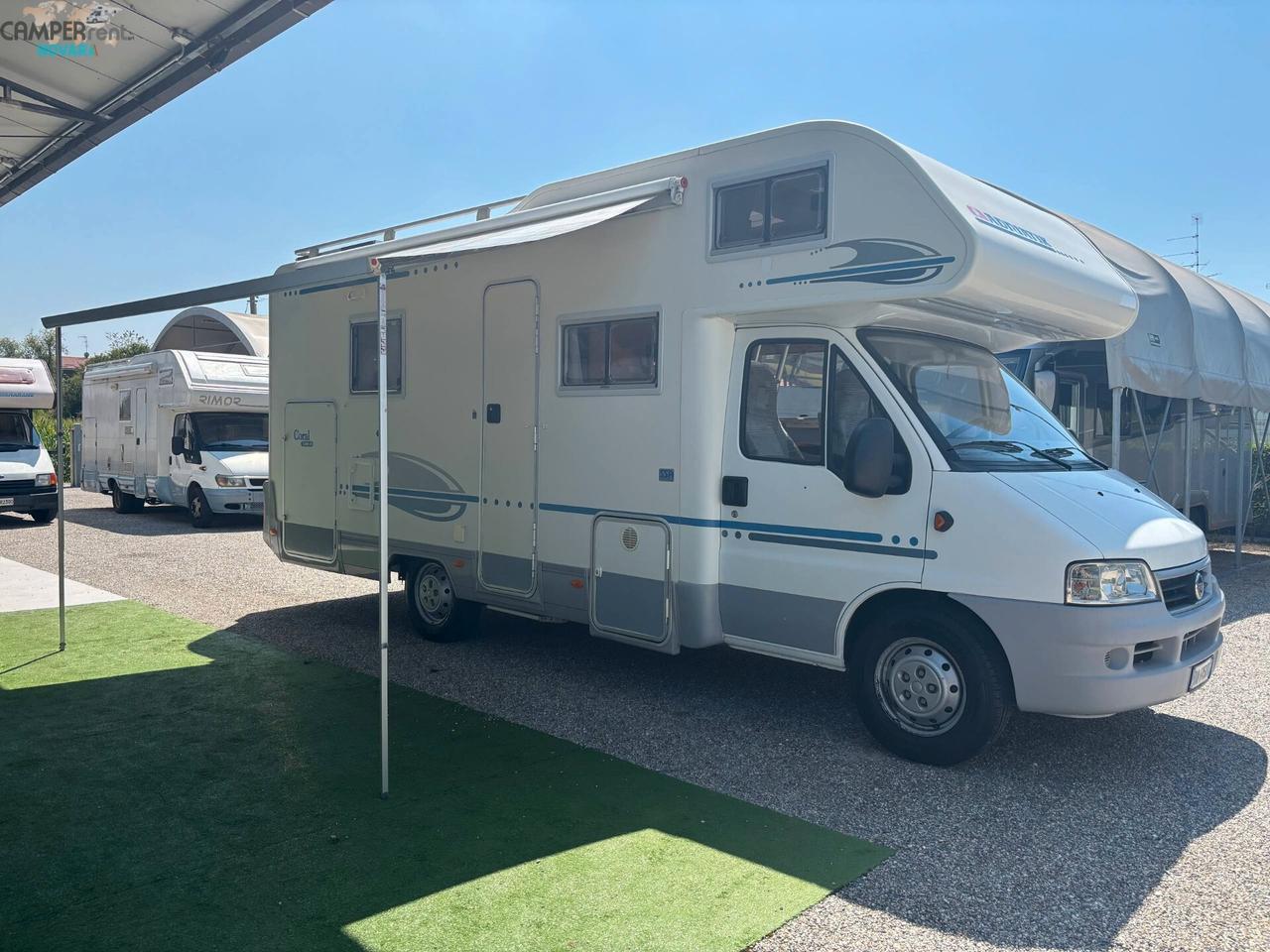 ADRIA ADRIATIK CORAL 680 SK - Mansardato con letti a castello in coda