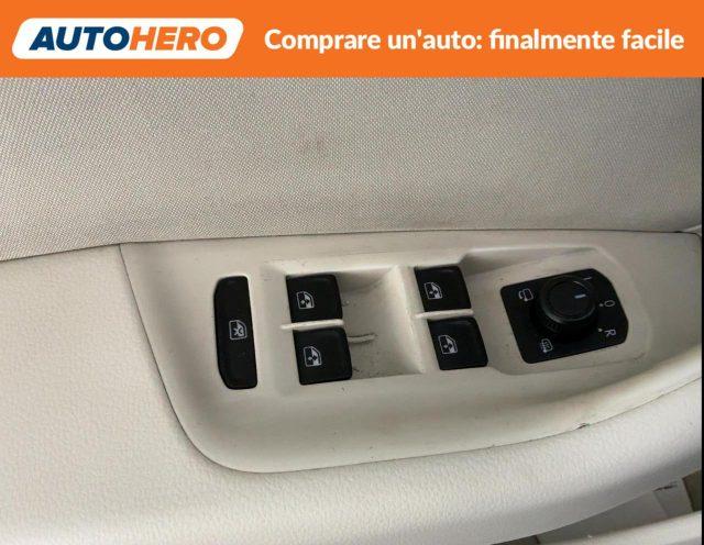 VOLKSWAGEN Passat 2.0 TDI DSG Business BlueMotion Technology