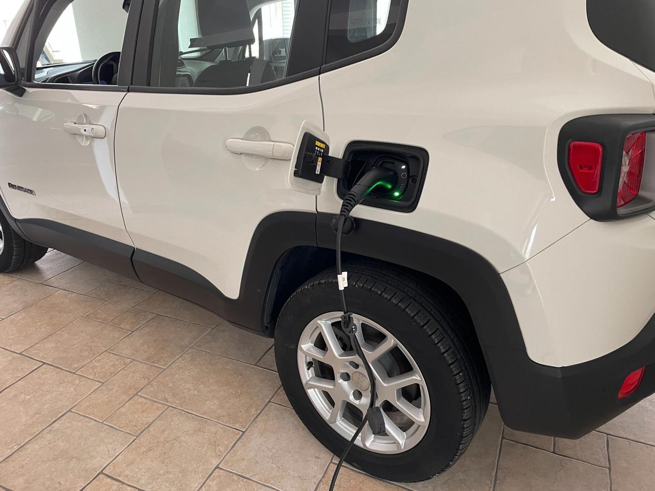 Jeep Renegade 1.3 T4 190CV PHEV 4xe AT6 Limited FINANZ. €190,00