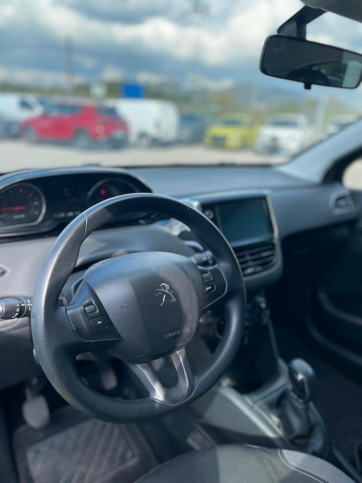 Peugeot 208 PureTech 82 5 porte Active