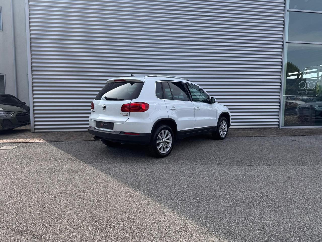 VOLKSWAGEN TIGUAN 2.0TDI DSG 4MOTION SPORT&STYLE