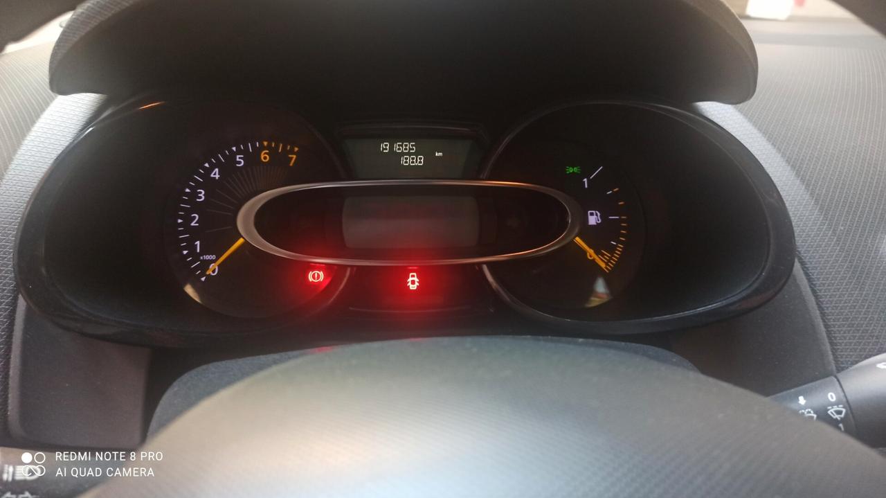 Renault Clio 1.2 75CV GPL 5 porte Costume National