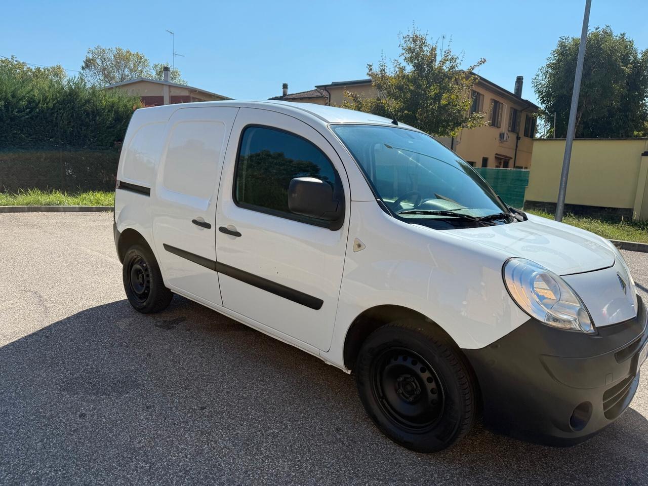Renault Kangoo 1.5 dci - NEOPATENTATI - OTTIME CONDIZIONI -