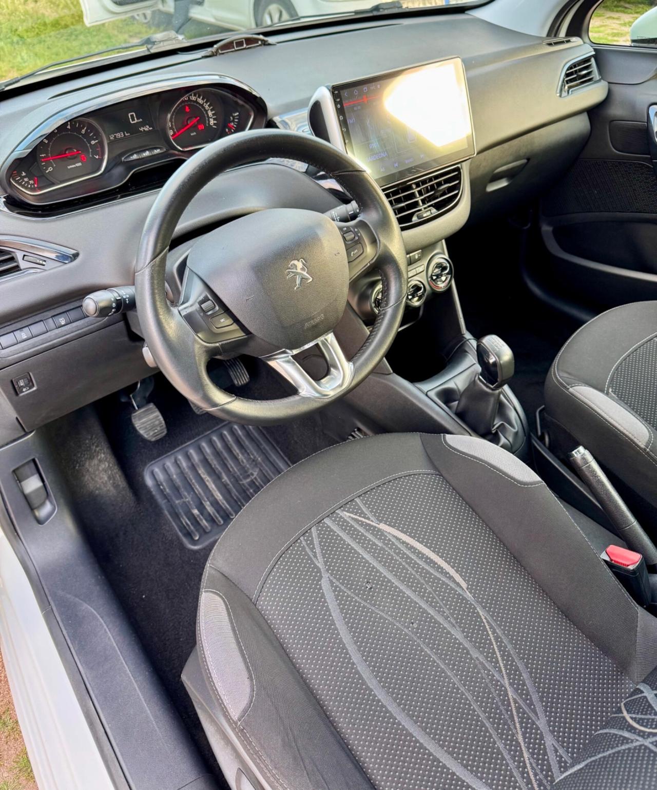 Peugeot 208 PureTech 82 5 porte Access