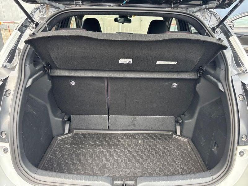 Toyota Yaris Hybrid GR Sport MY22