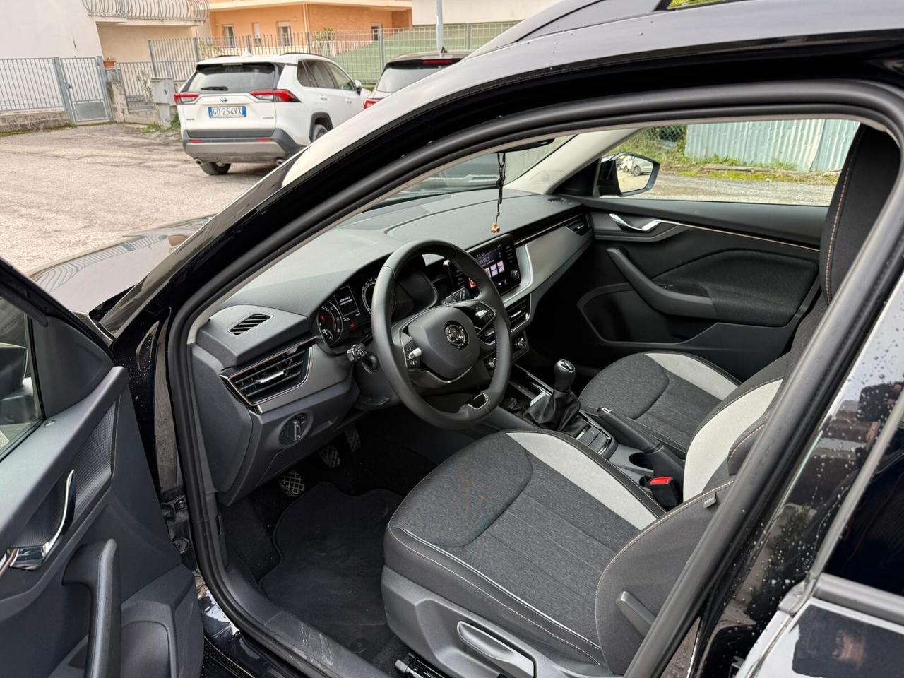 SKODA KAMIQ 1,0 TSI 115 CV STYLE MY24 5P