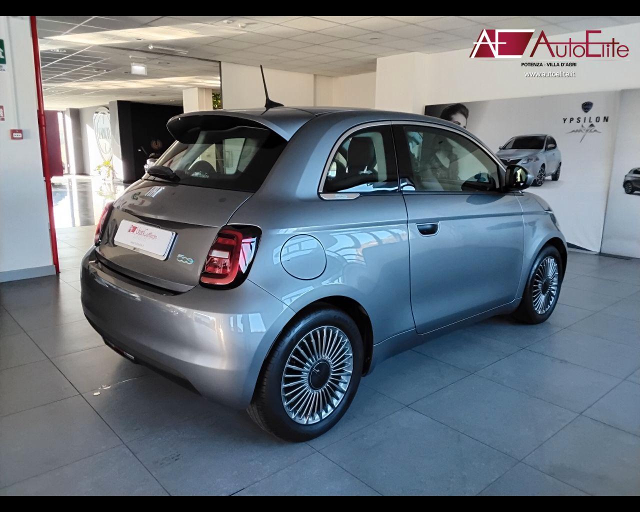 FIAT 500 Icon Berlina 42 kWh