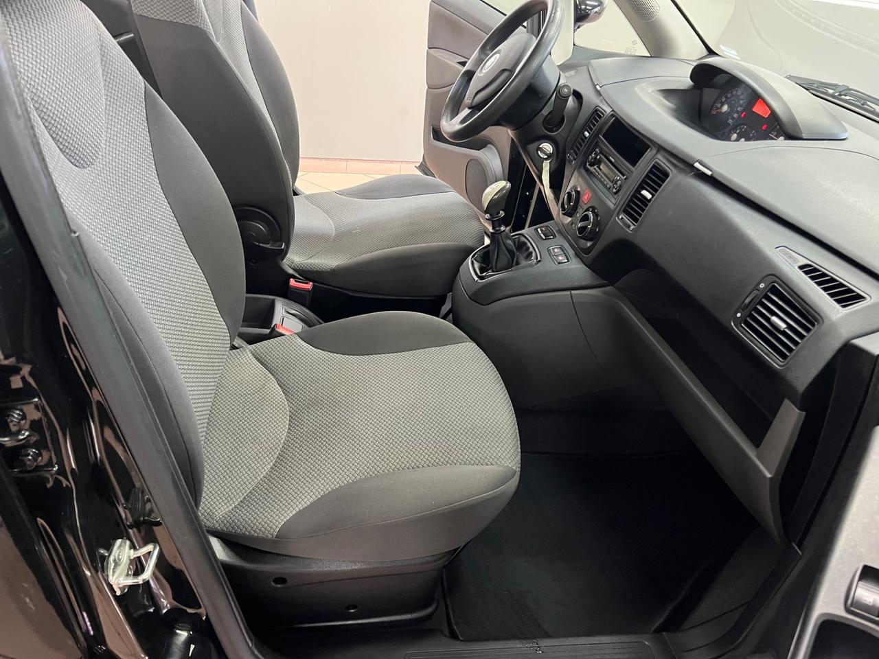 Fiat Idea 1.2 16V BlackLabel