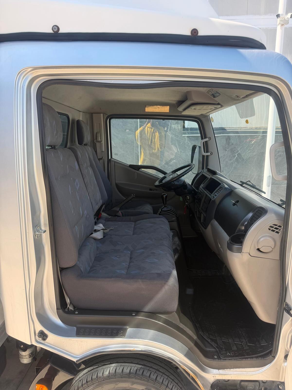 NISSAN CABSTAR 35.13 130 CV 2010