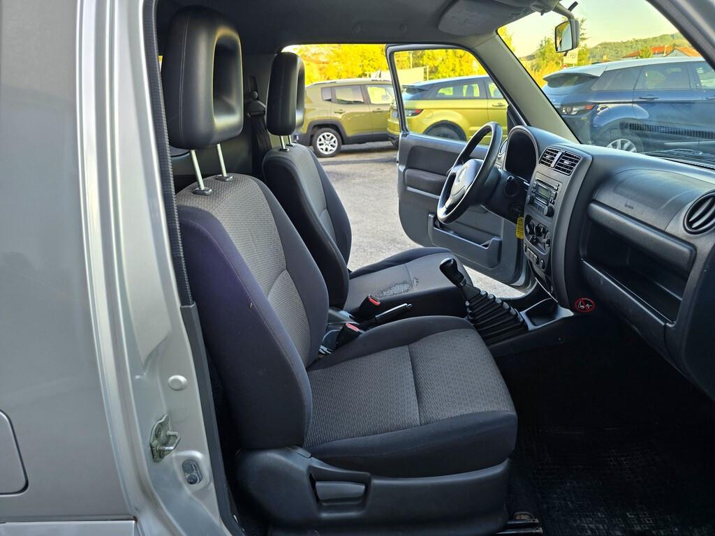 Suzuki Jimny 1.5 DDiS 4WD JLX