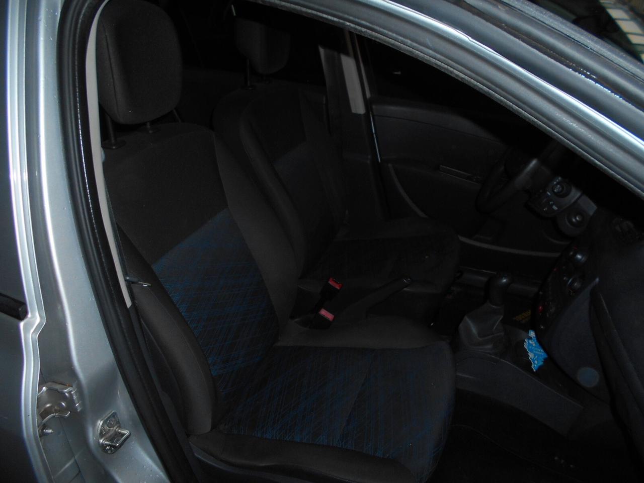 Renault Clio 1.2 16V SporTour CV 75 NEOPATENTATI