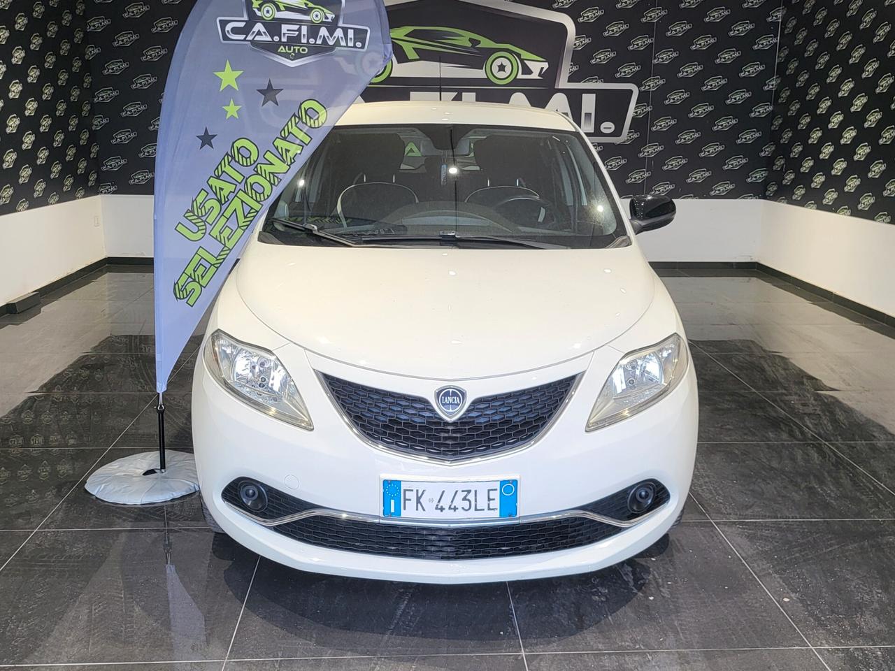 Lancia Ypsilon - 2017 1.2 69 CV GPL Ecochic Gold