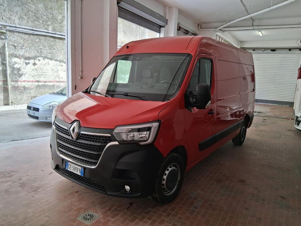 Renault Master T35 2.3 dci 135cv PM-TM