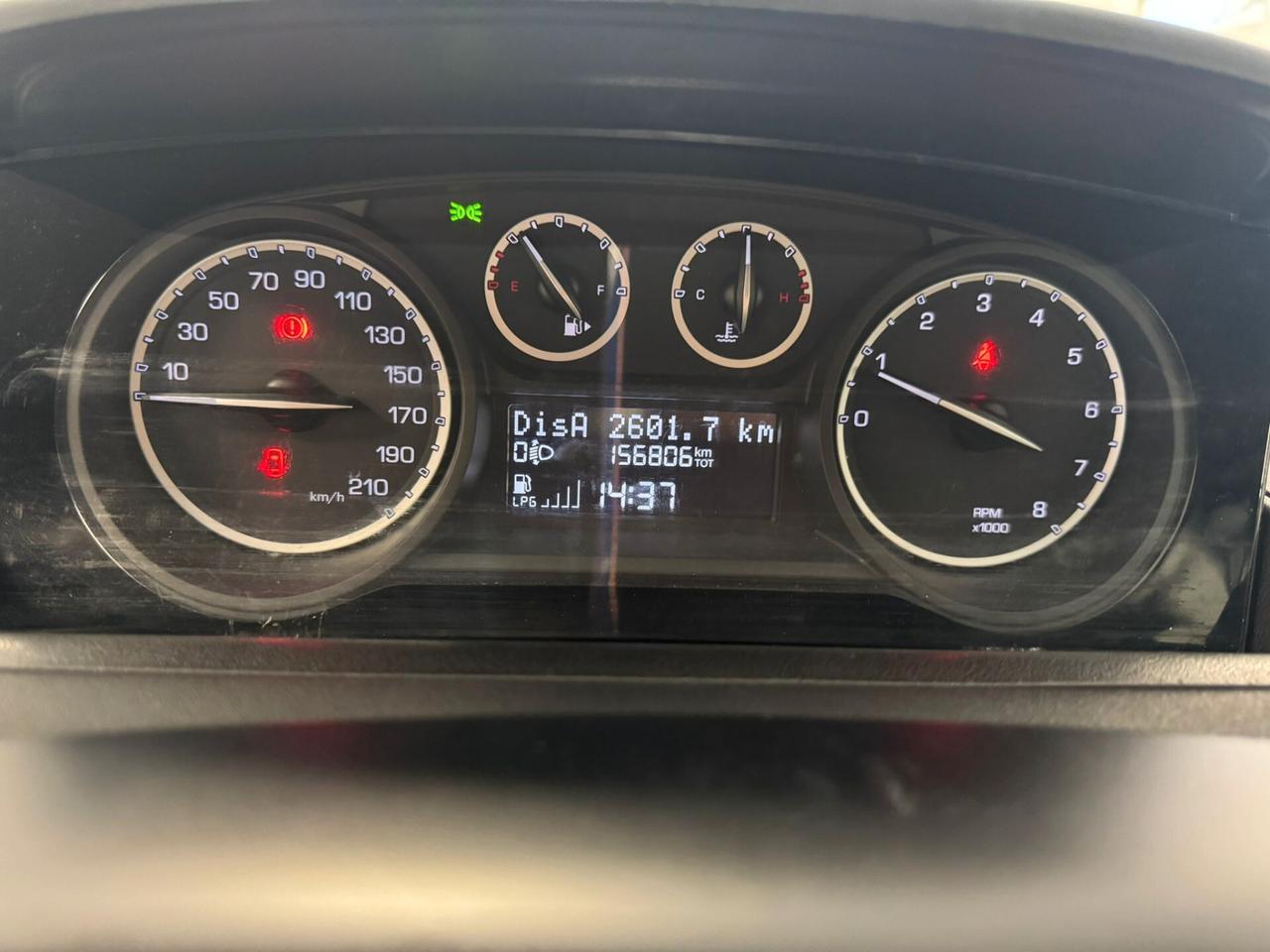 Lancia Ypsilon 1.2 69 CV 5 porte GPL Ecochic Gold -neopatentati
