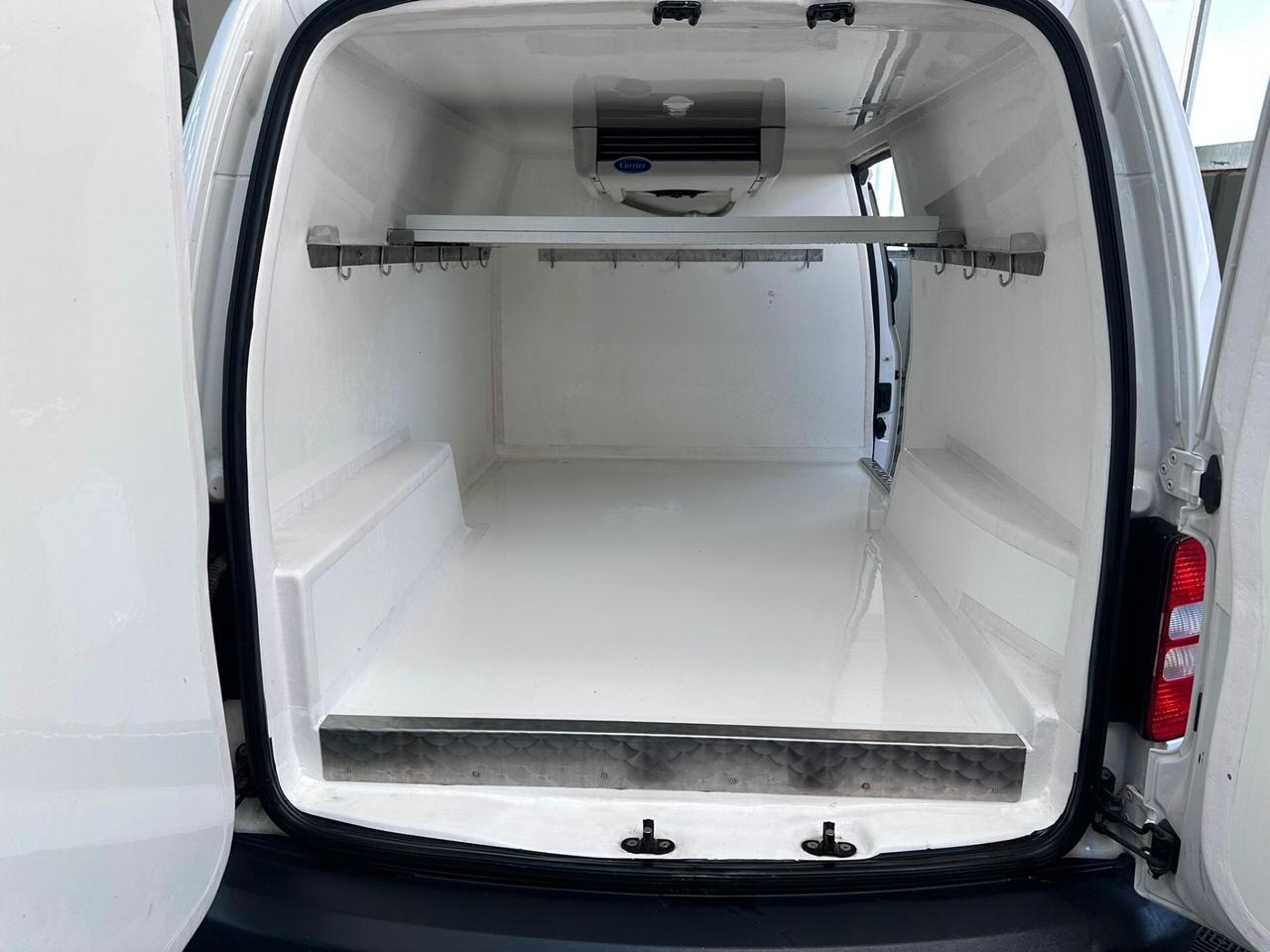 Volkswagen CADDY metano frigo atp coibentato