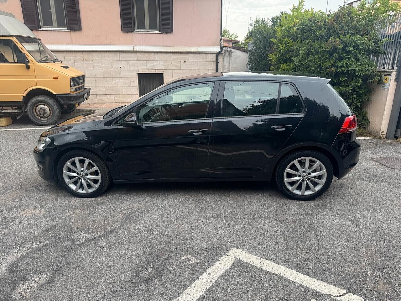 Volkswagen Golf 1.6 TDI automatica