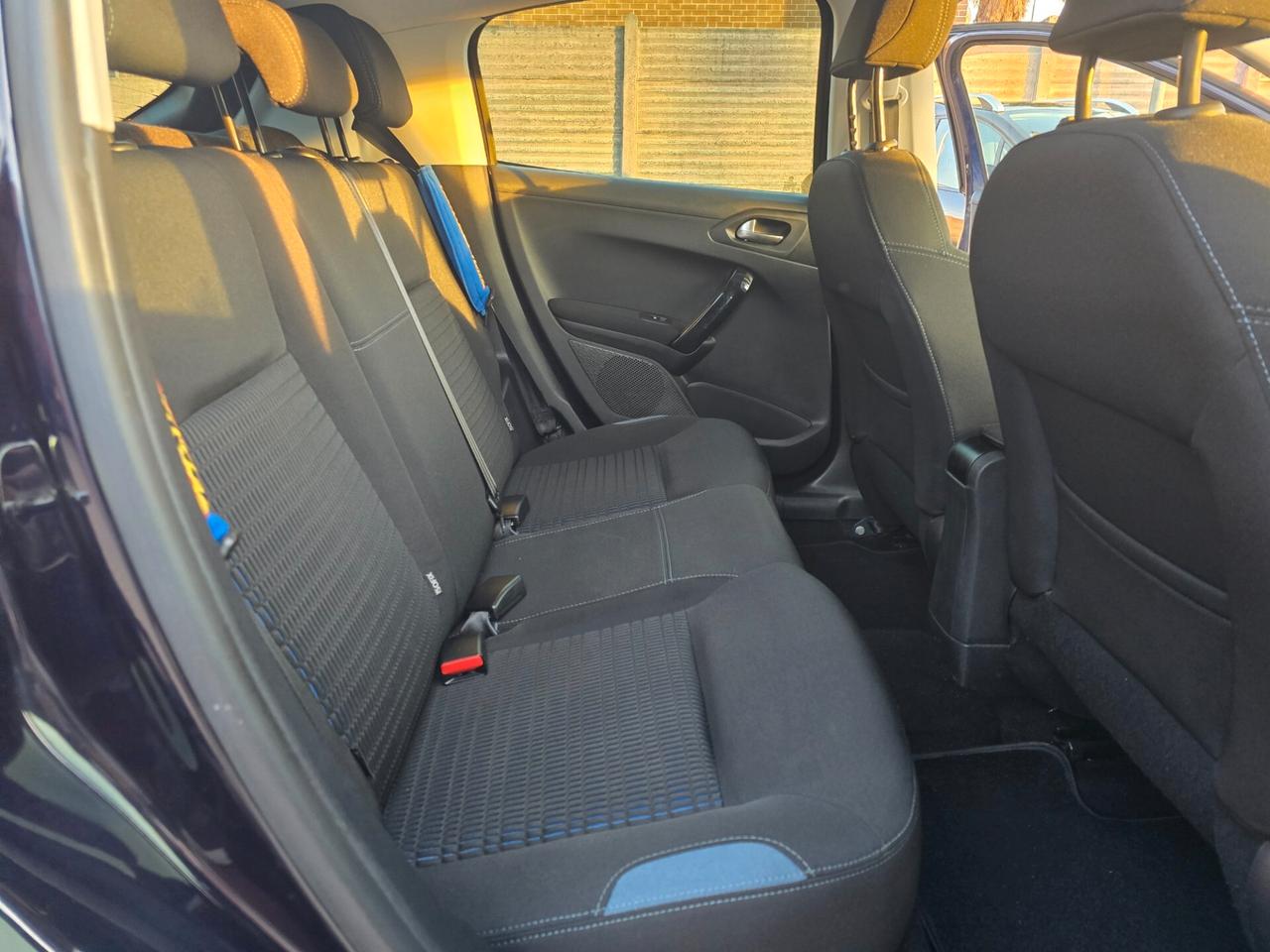 PEUGEOT 208 1.2 Benzina 82 CV FULL, PERFETTA