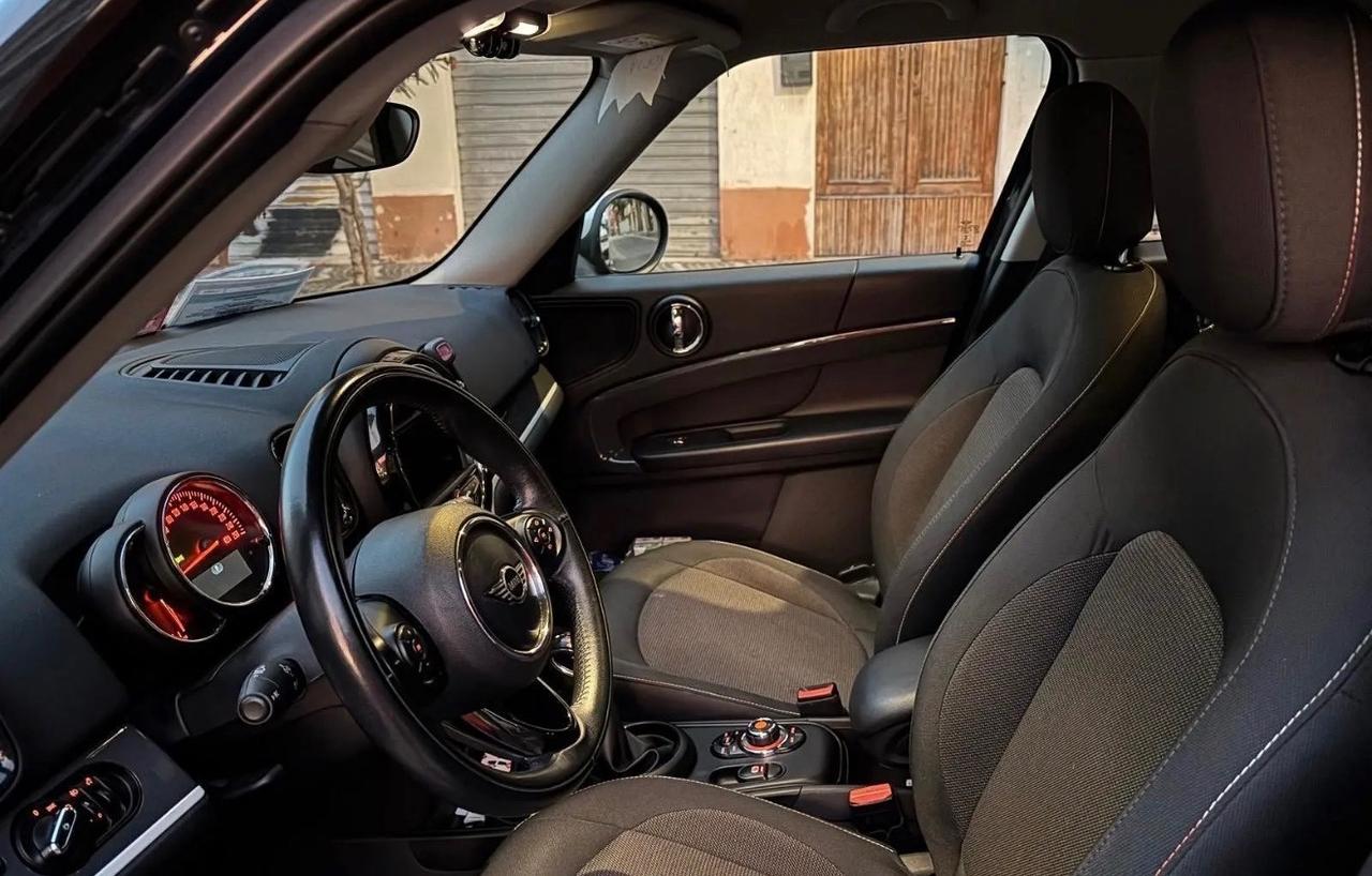 Mini Cooper Countryman 1.5 SE Hype ALL4 Automatica solo da Qualitycars Pescara