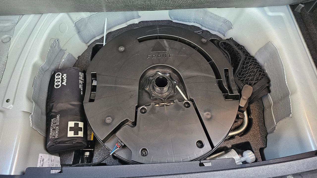 AUDI A1 SPB 30 TFSI S line INTERNO+ESTERNO LED NAV TAGL UFF