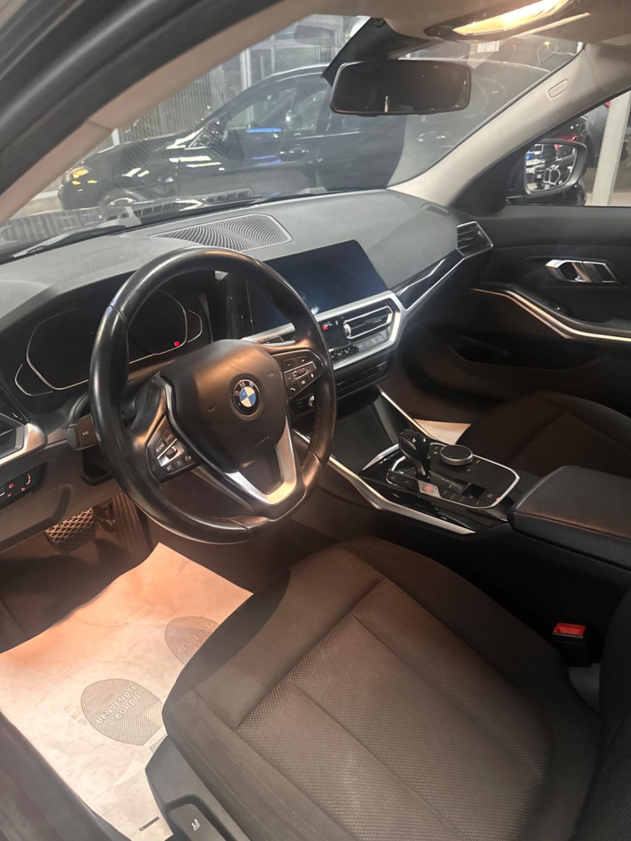 Bmw 316 316d 48V Sport 122CV 2021