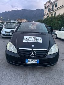 Mercedes-benz A 150 BlueEFFICIENCY Avantgarde