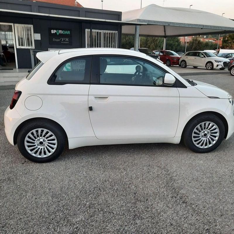 FIAT 500 Action Berlina 190 24 KWH