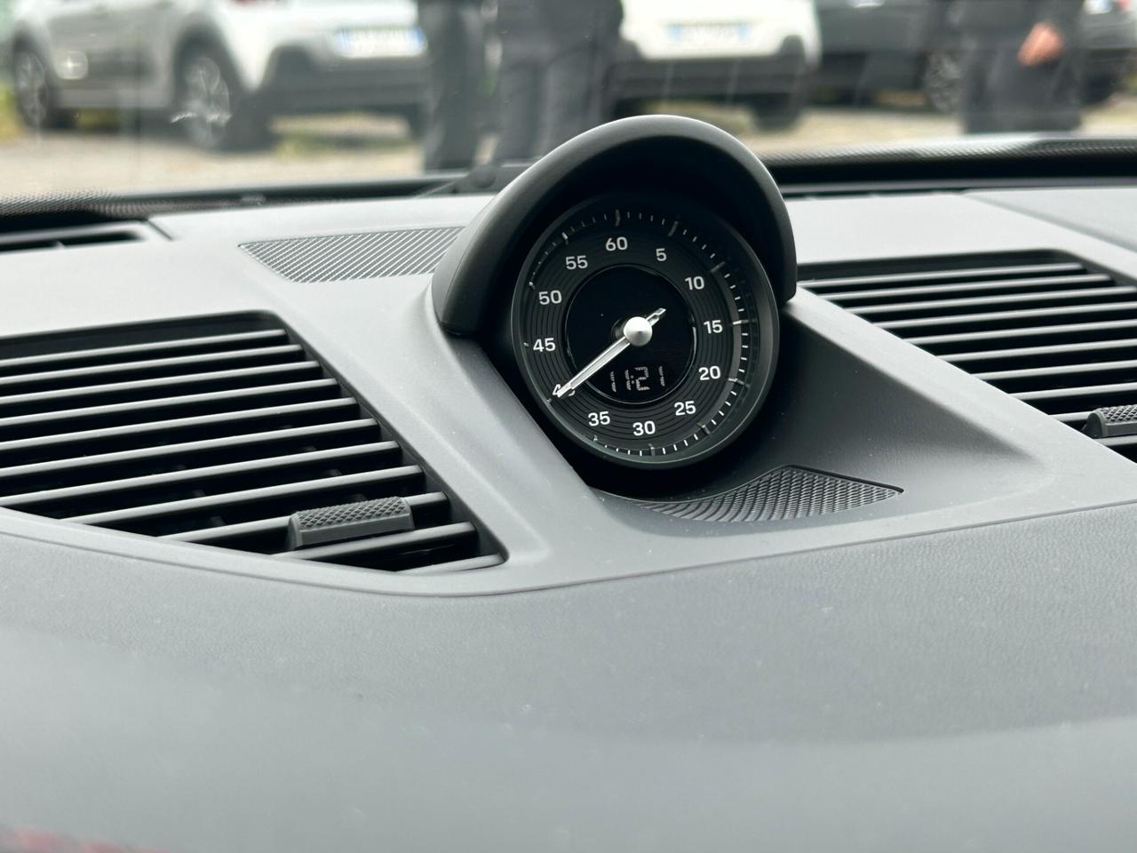 Porsche 992.2 911 Targa 3.6 4 GTS auto KM 0