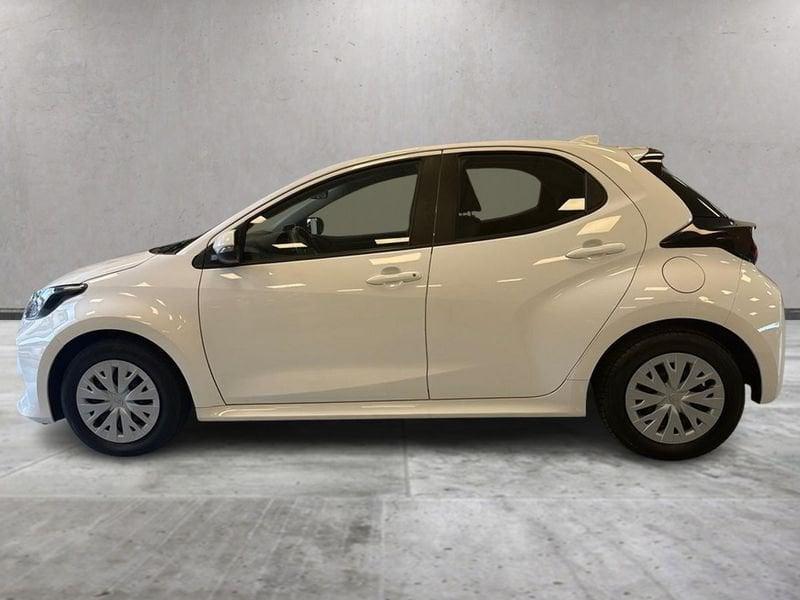Toyota Yaris Hybrid Active MY22