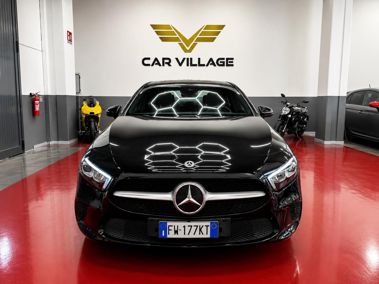 Mercedes-benz A 180 d Limousine Automatic sport