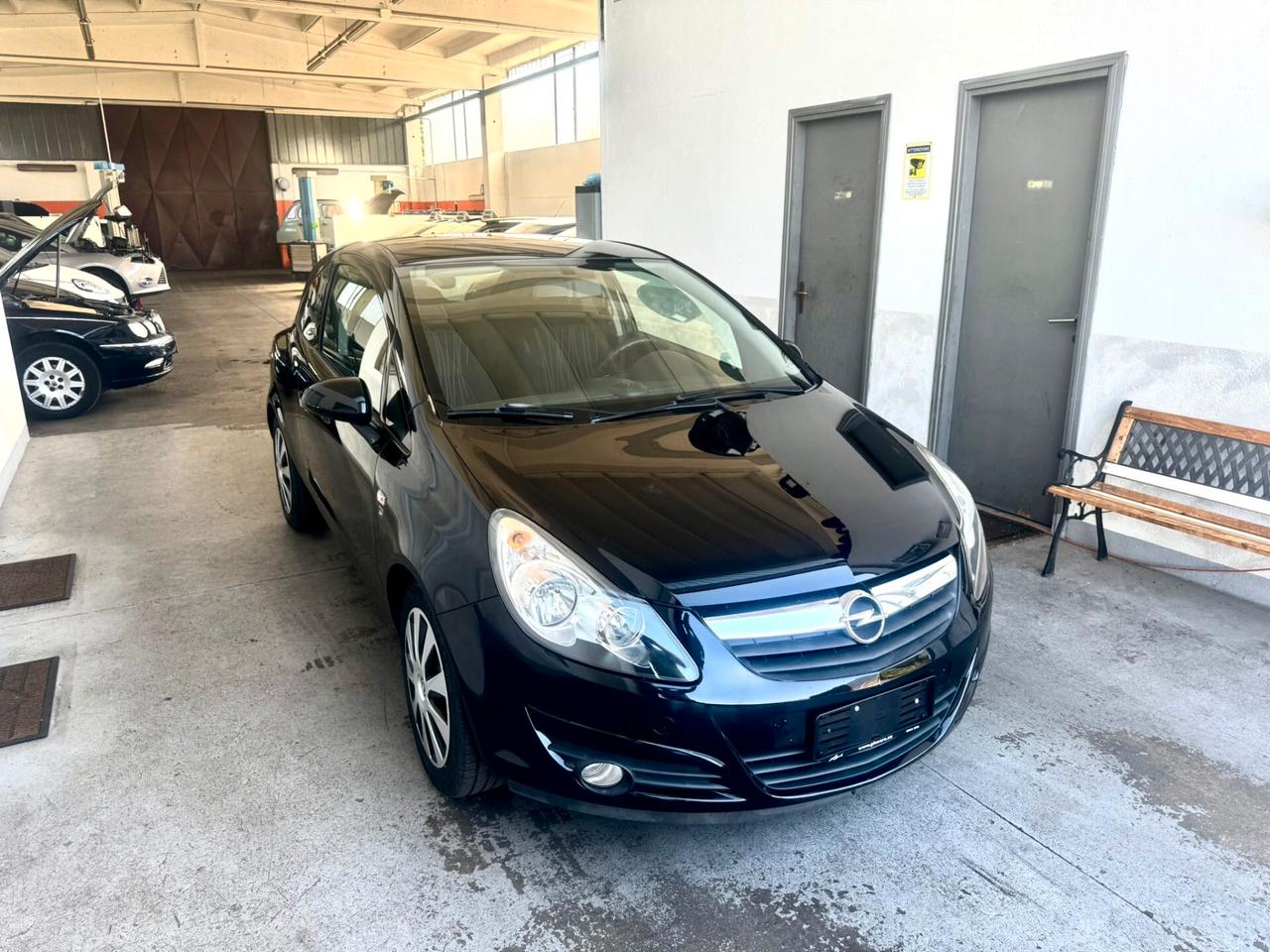 Opel Corsa 1.2 OK Neopatentati.