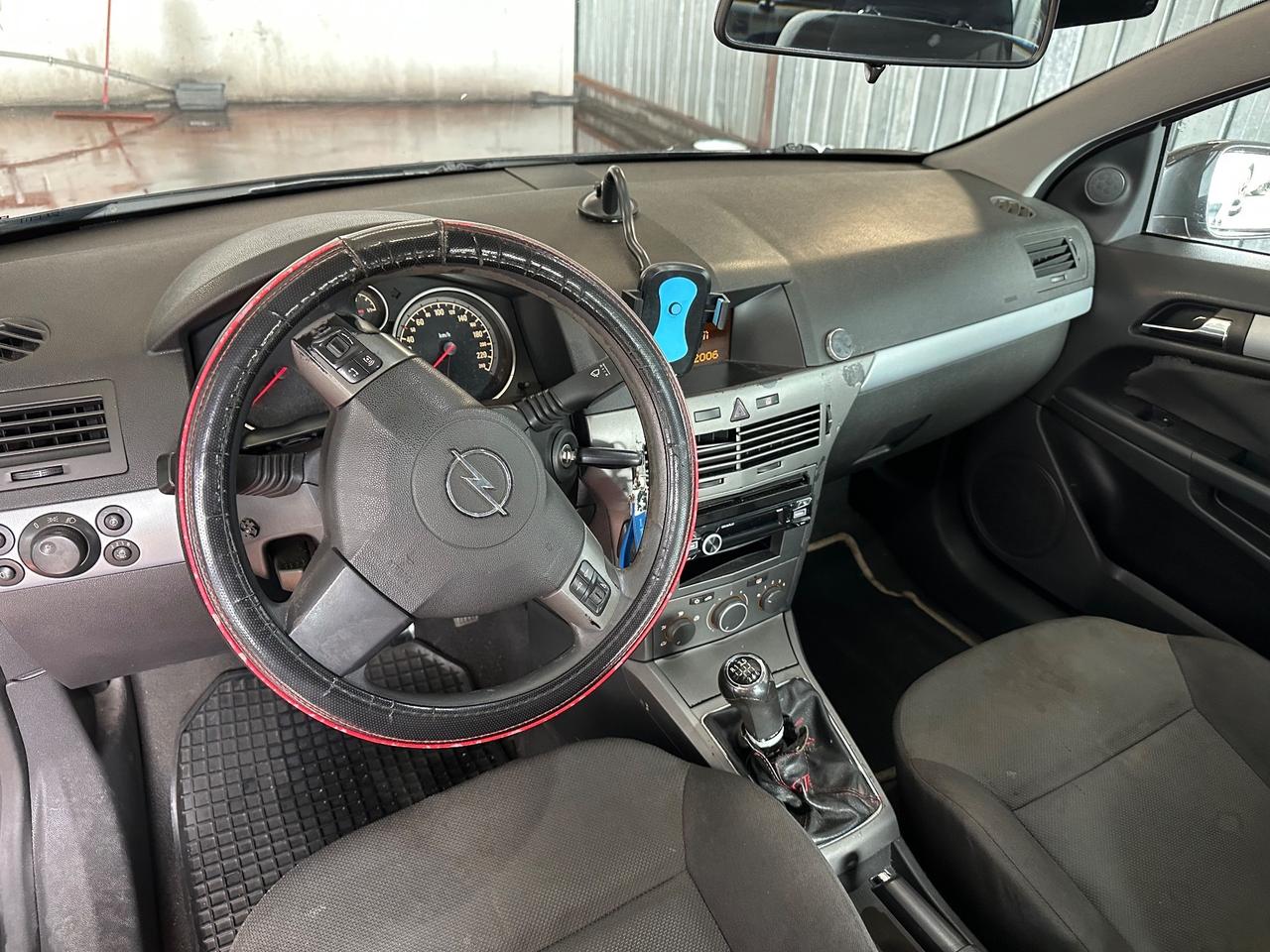 Opel Astra GTC 1.3 CDTI 3 porte Enjoy