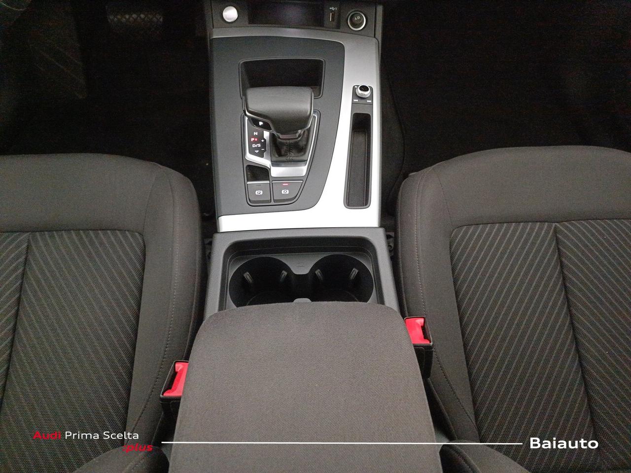 Audi Q5 35 2.0 tdi mhev 12v business s tronic