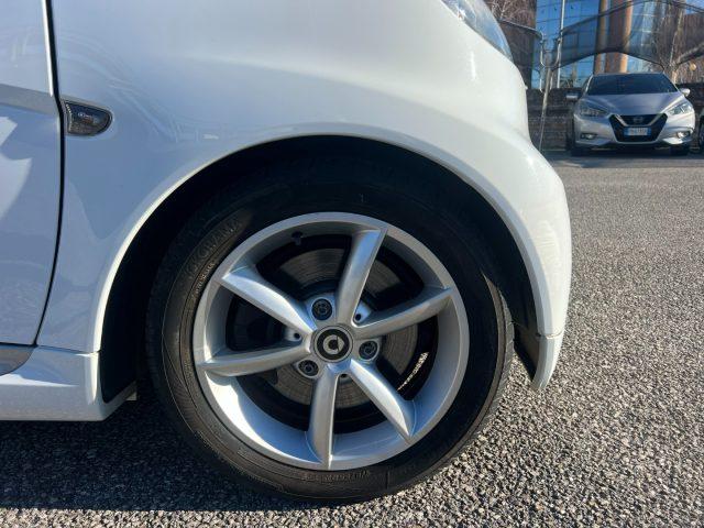 SMART ForTwo 1000 52 kW MHD coupé passion