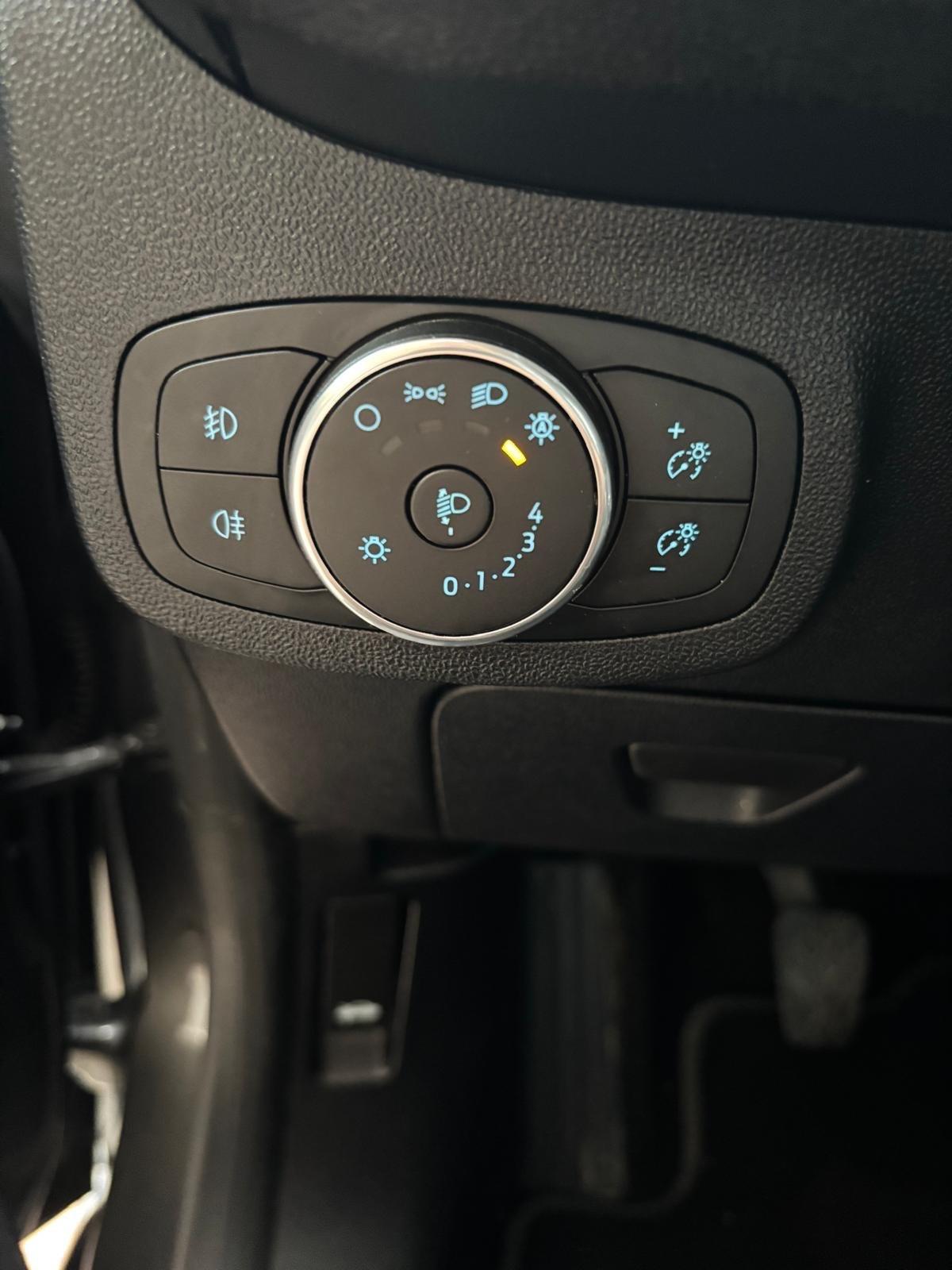 Ford Fiesta 1.5 EcoBlue 5 porte Titanium