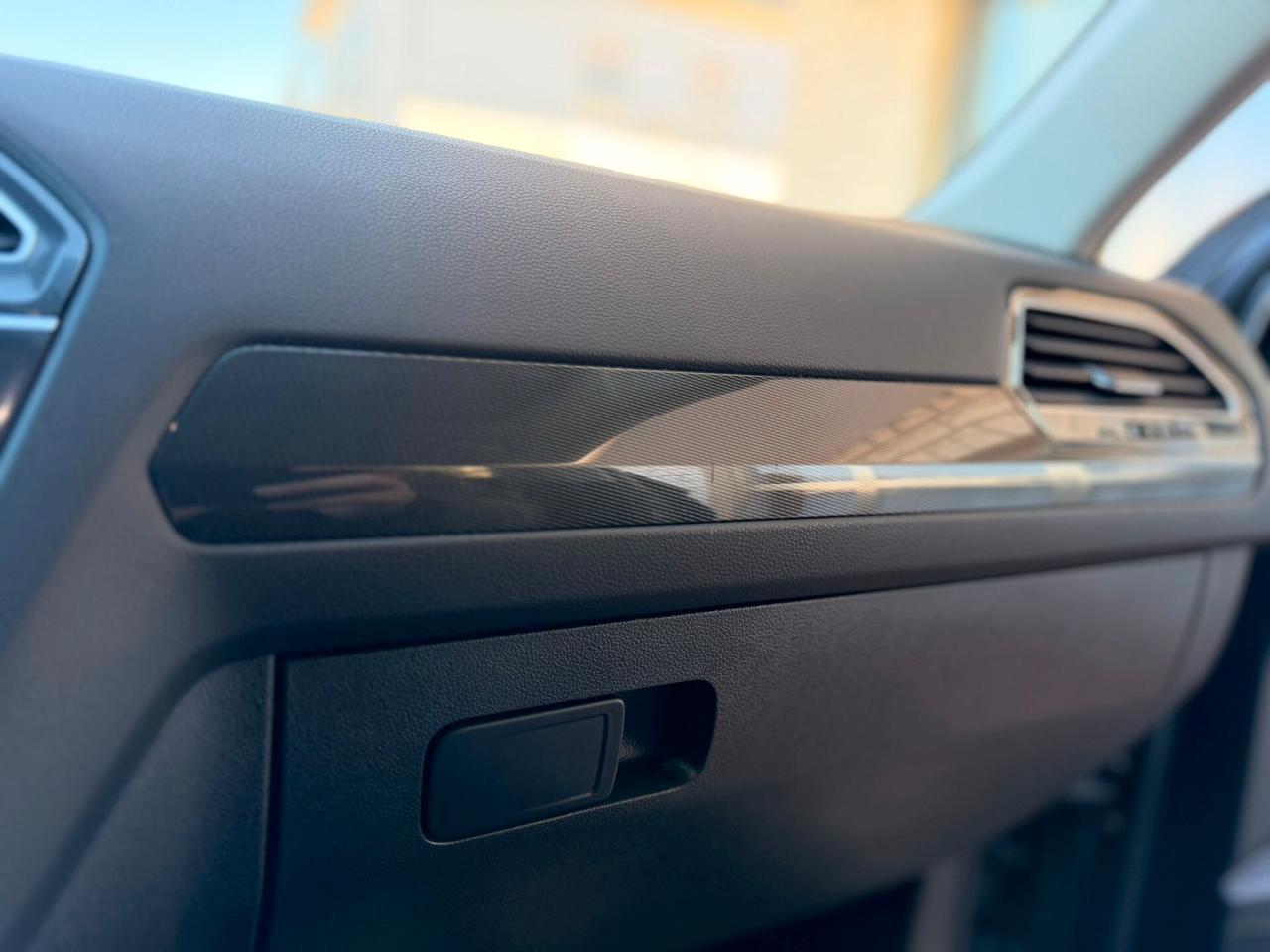 Volkswagen Tiguan Allspace 2.0 TDI SCR DSG Advanced BMT