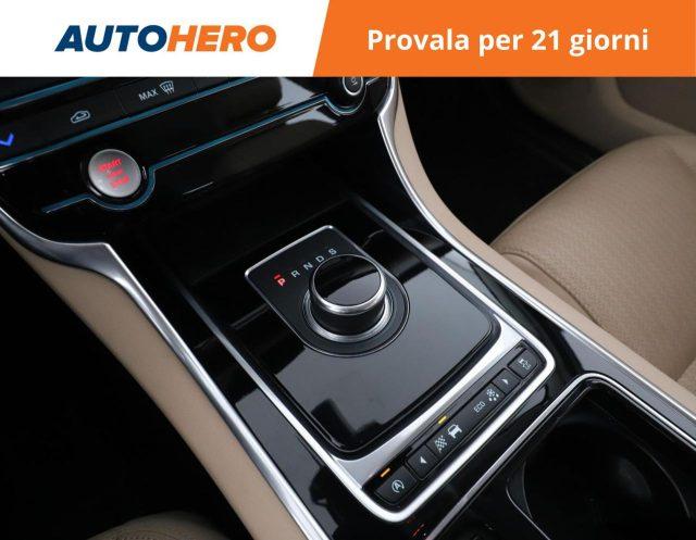 JAGUAR XF 2.0 D 180 CV aut. Prestige