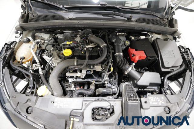 RENAULT Clio TCE 90 CV 5 PORTE BUSINESS NEOPATENTATI